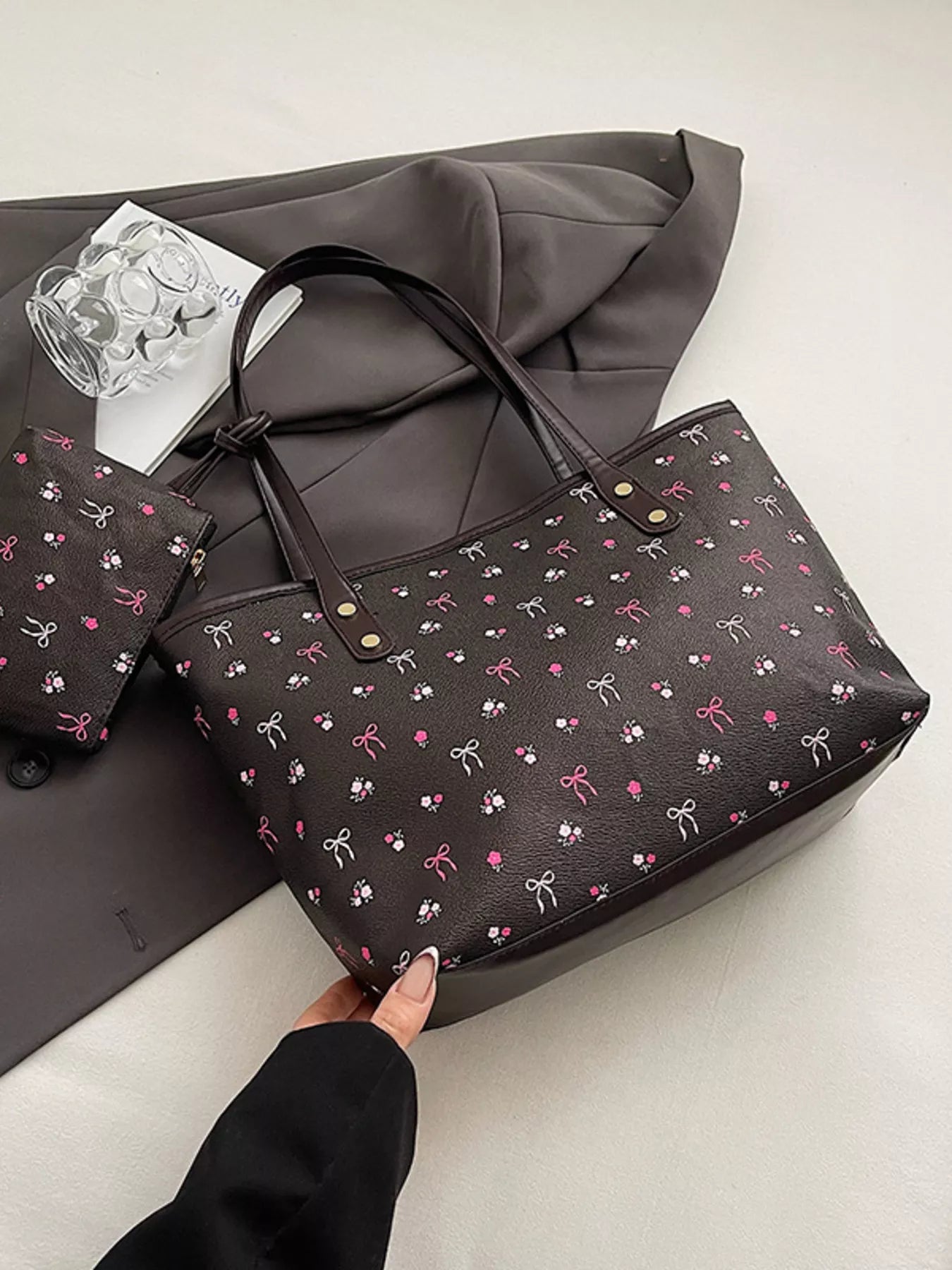 Printed Tote Shoulder Bag with Pouch