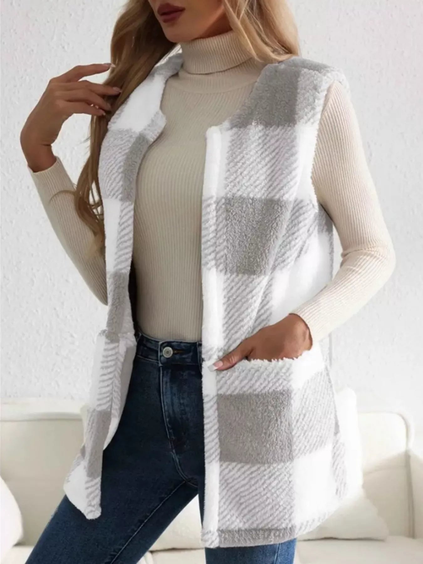 Cozy Plaid Sherpa Vest Coat Light Gray