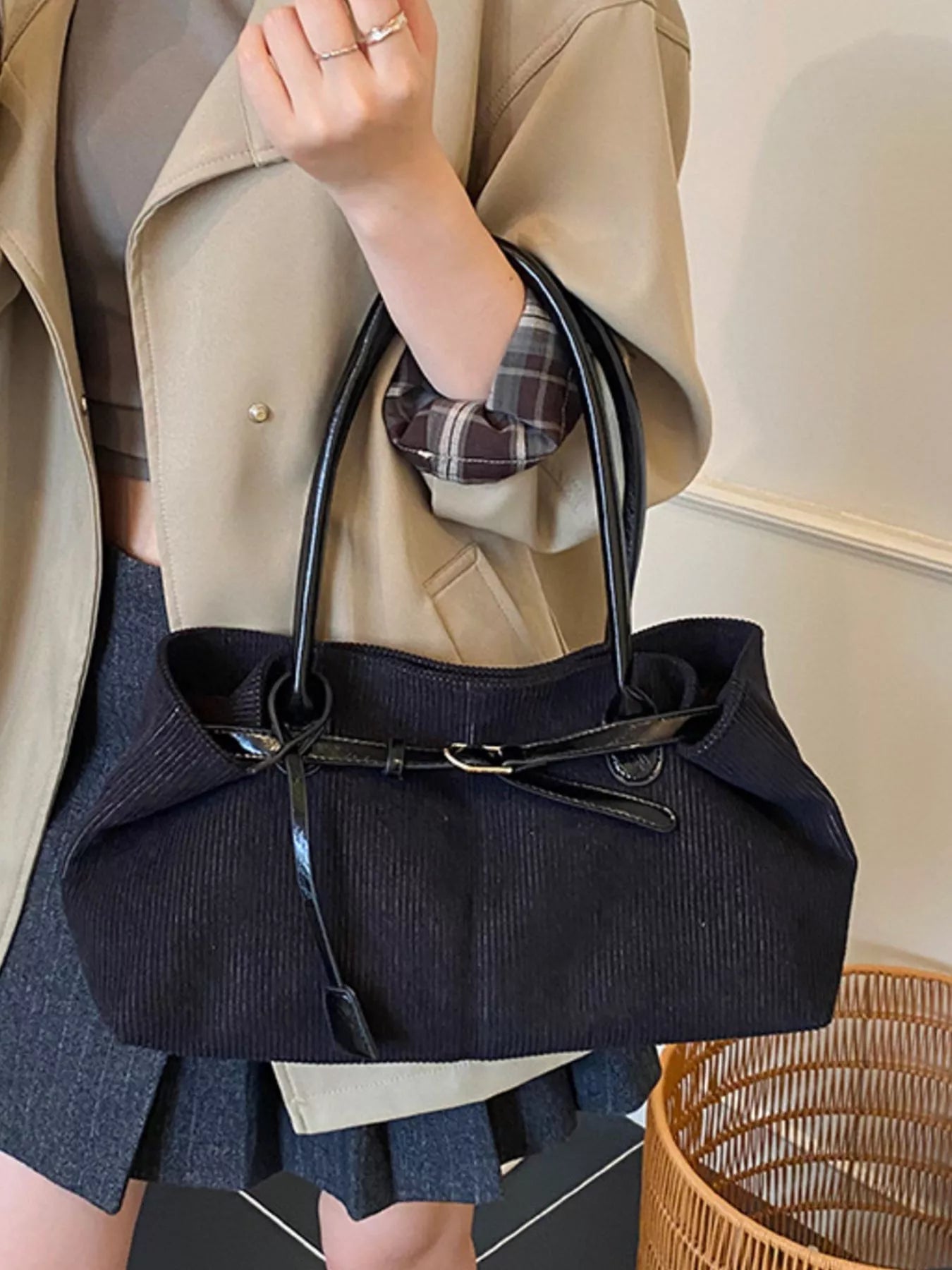 Buckle Decor Shoulder Bag