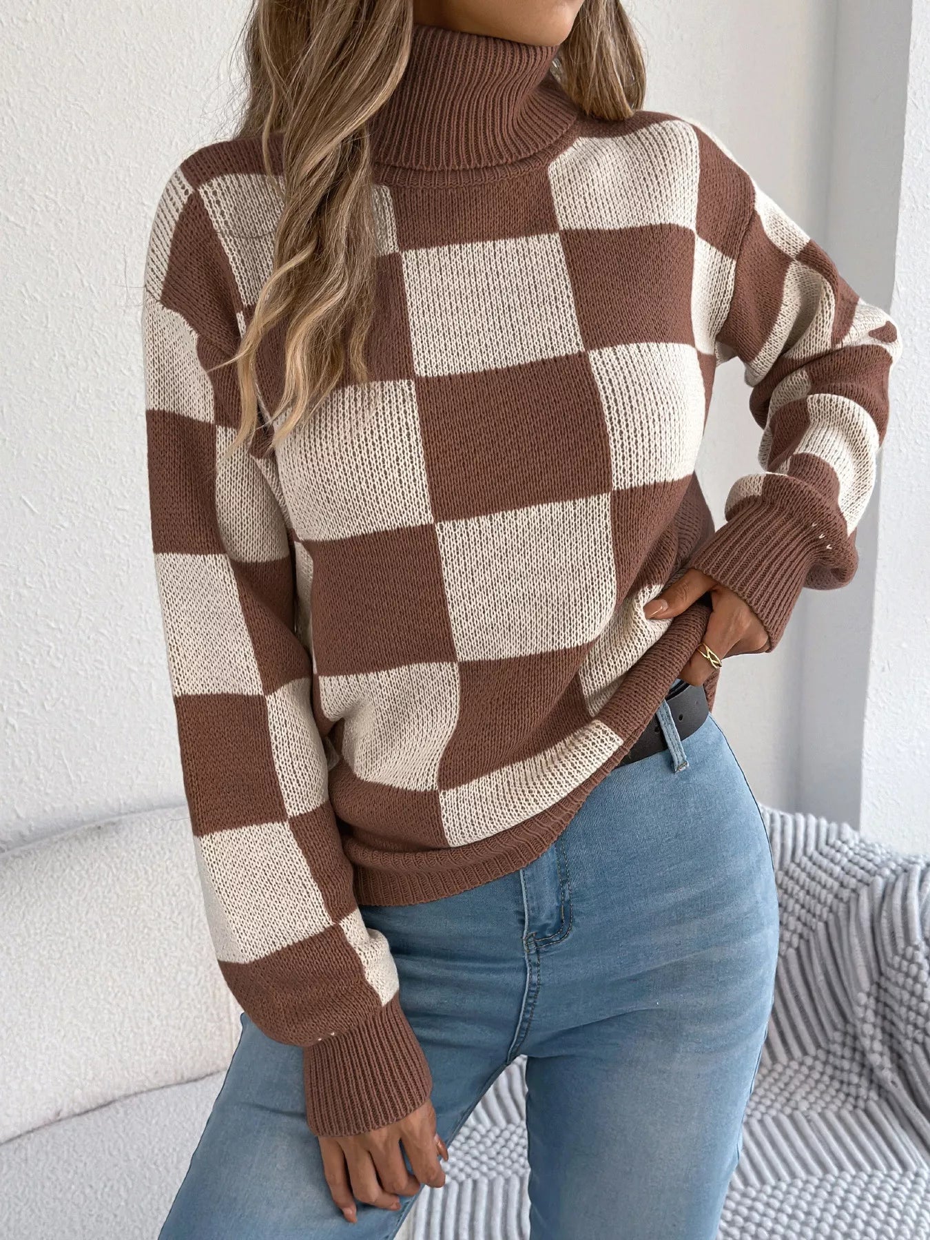 Checkered Turtleneck Long Sleeve Sweater Brown