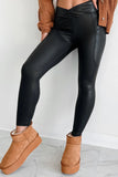 Pocketed V-Cut Waist Leggings Black