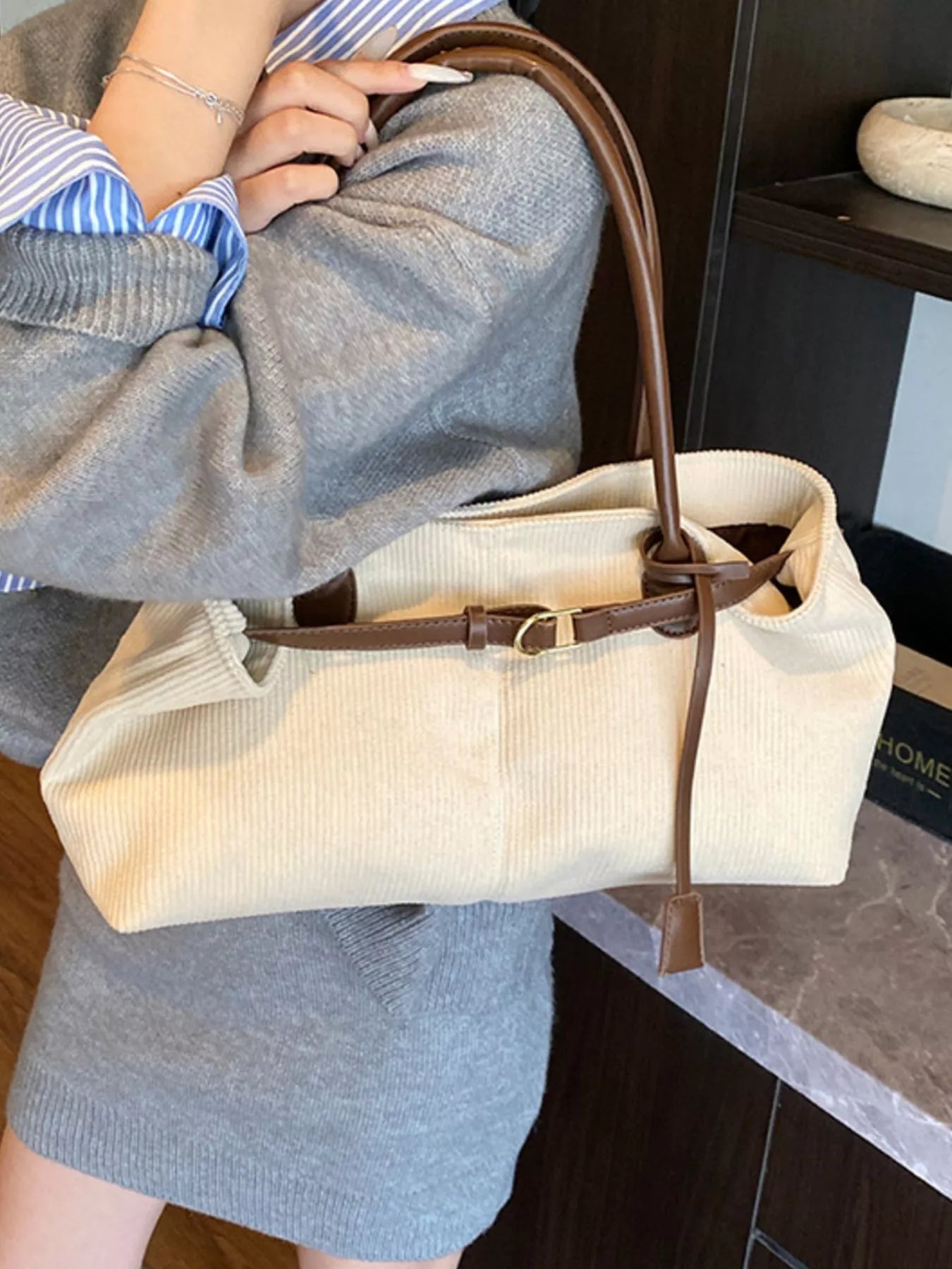 Buckle Decor Shoulder Bag