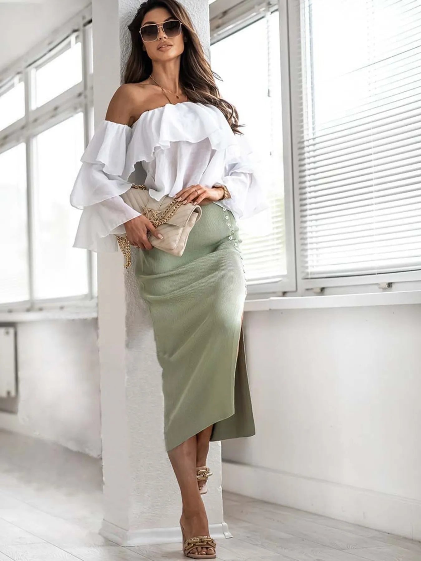 Slit Elastic Waist Skirt