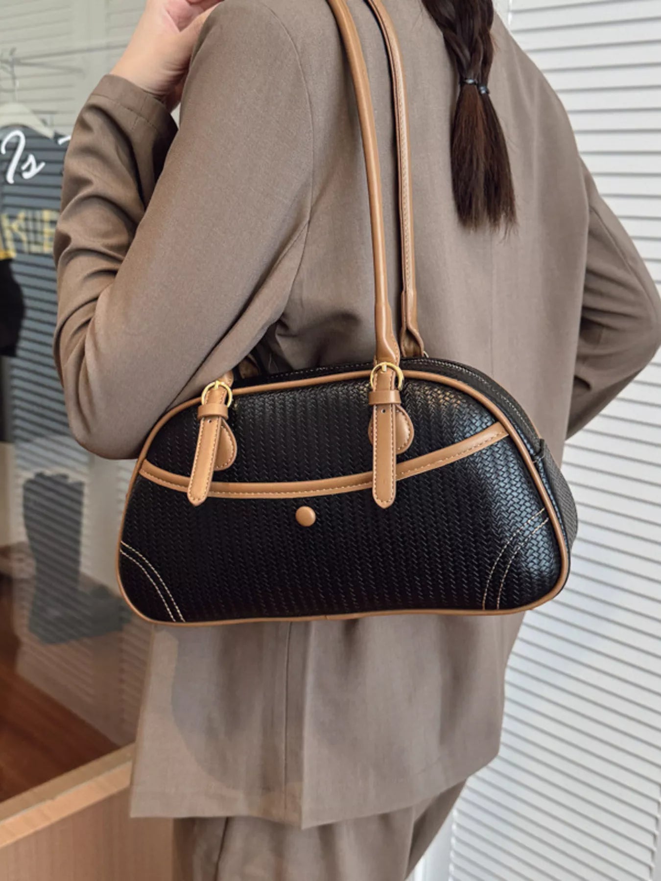 Vintage Buckle Shoulder Bag