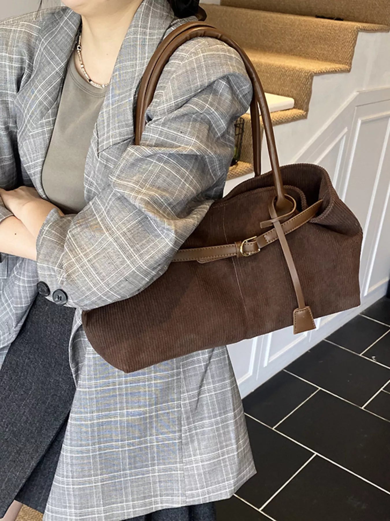 Buckle Decor Shoulder Bag