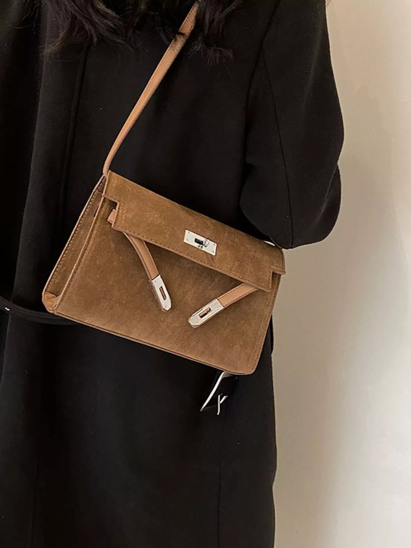 Solid Color Buckle Shoulder Bag